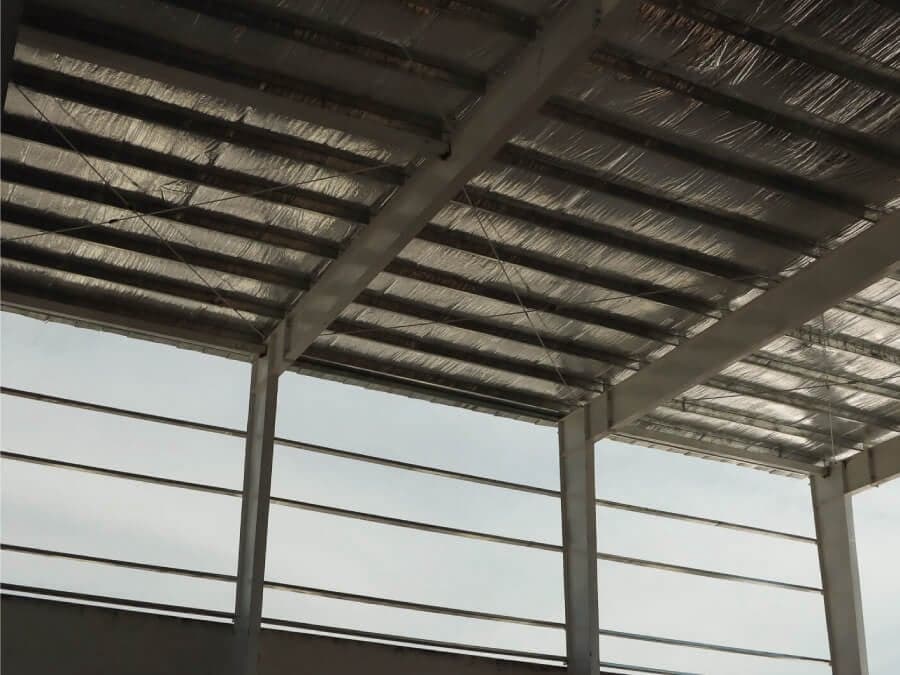 Cubiertas metálicas para centro de distribución